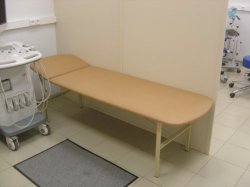 Кушетки медицинские смотровые