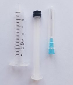 Шприц (3-х комп) 3мл, однораз. стер. с надетой иглой  23G 0,6*30 Luer Slip "MEDORA"