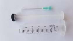 Шприц (3-х комп) 10мл, однораз. стер. с надетой иглой 21G 0,8*38 Luer Slip "MEDORA"