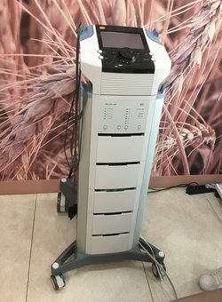 Аппарат физиотерапии BTL -4000