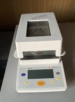 Анализатор влажности Sartorius MA35