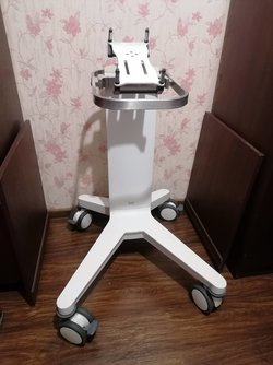 Тележка для аппарата ИВЛ  Dräger Carina