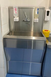 Медицинское оборудование одним лотом