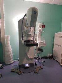Цифровой маммограф GE Senographe Essential 