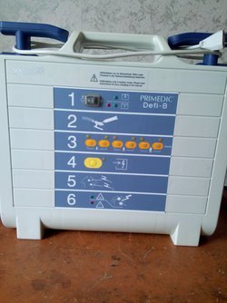 Дефибрилятор PRIMEDIC Defi-B М110