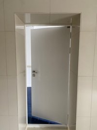 Двери рентгенозащитные