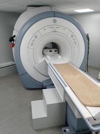 Магнитно-резонансный томограф GE HDxt 1.5T
