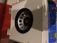 Центрифуга на 12 пробирок