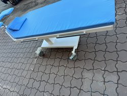 Операционный стол