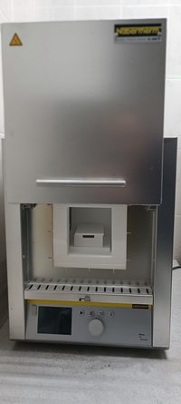 ARUM 5X-450 фрезерный станок для зуботехнической лаборатории+LHTCT 03/16 - агломерационная печь для синтеризации циркония, объём камеры 3 л | Nabertherm (Германия) 