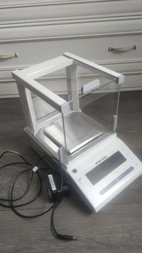 Лабораторные весы Mettler Toledo, Швейцария