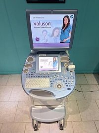 GE Voluson E8 аппарат УЗИ с функцией 4D