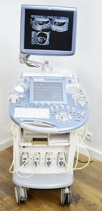 GE Voluson E8 эталонная УЗИ система