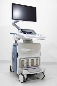 УЗИ сканер GE Voluson E8 с 4D функцией
