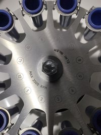 Центрифуга Elmi cm-6