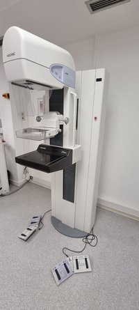 Цифровой маммограф Hologic Selenia для профосмотров