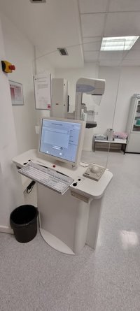 Цифровой маммограф Hologic Selenia для профосмотров