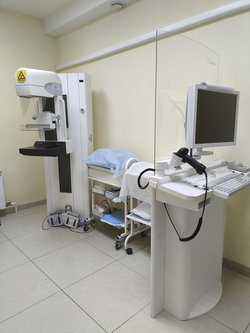 Маммограф (HOLOGIC Lorad Selenia)