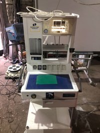 Наркозно-дыхательный аппарат Spacelabs Blease Focus