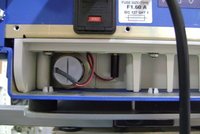 Аппарат ИВЛ Viasys Vela 16531-06, рабочий, с компрессором, требует замены датчика O₂