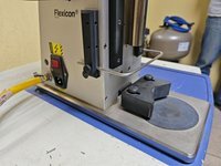 Комплекс: дозатор Flexicon PF22 и укупорщик FS32, GMP