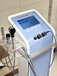 Аппарат косметологический игольчатого, фракционного РФ лифтинга