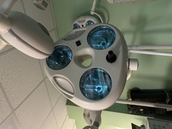 Операционный светильник MERILUX X3