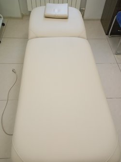 Кушетка медицинская для массажа с электроприводом