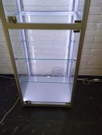 Продам стеклянную витрину и рекламную стойку