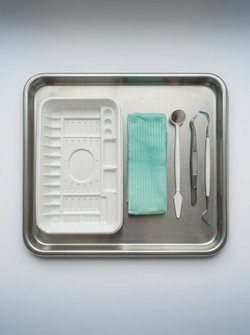 Одноразовый стерильный набор стоматолога 70 ₽