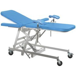 Стол перевязочный + трансформируется в гинекологическое кресло с моторами и пультом