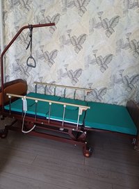 Медицинская кровать с электроприводом MЕТ RЕАLТА