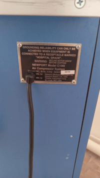 ИВЛ Newport E-150 Breeze Аппарат искусственной вентиляции легких, + компрессор 