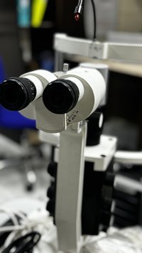 Щелевая лампа ЩЛ-2Б + стол с электроприводом