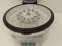 Центрифуга ELMI CM6 на 12 пробирок