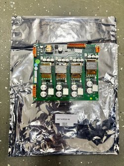 Электронная печатная плата для управления зарядкой моторных батарей/ Motor Battery Charger board для аппарата рентгеновского мобильного Movix 30, производства Stephanix (Франция)