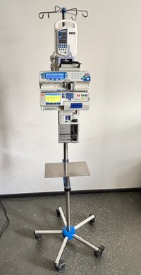 Комплект инфузионного оборудования Aitecs (станция IDS - 03, шприцевой насос Aitecs 2016, волюметрический насос Aitecs 3017, Aitecs DF-12M, стойка инфузионная)